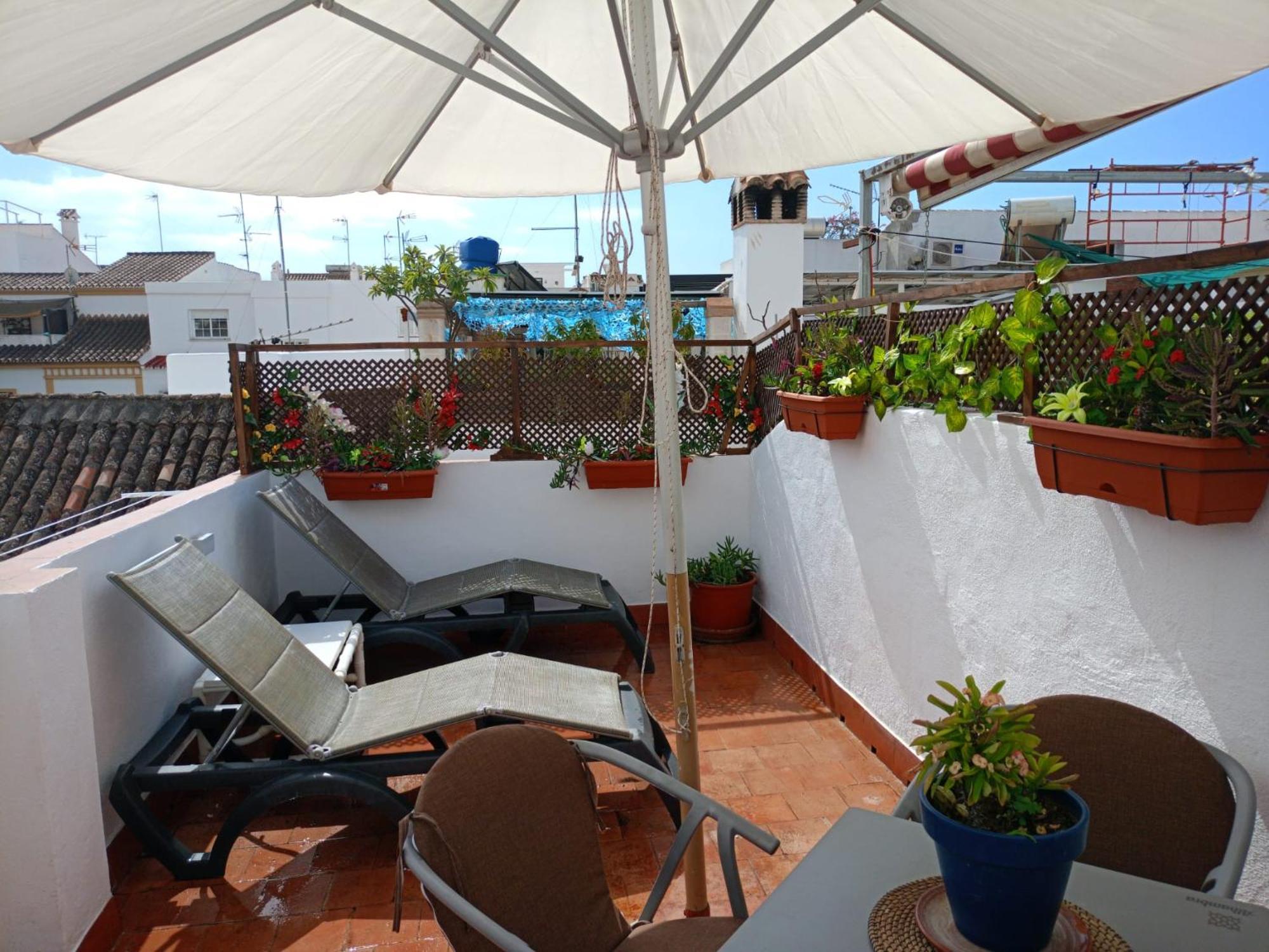 Apto Centro Historico Medieval Estepona Luaran gambar